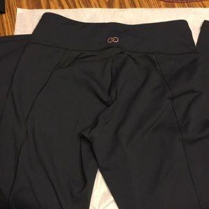 Calia Black yoga pants by Carrie Underwood